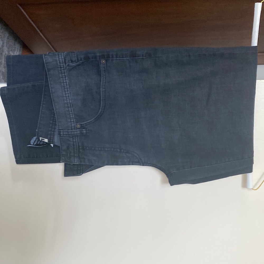Light weight black jeans. Relaxed fit